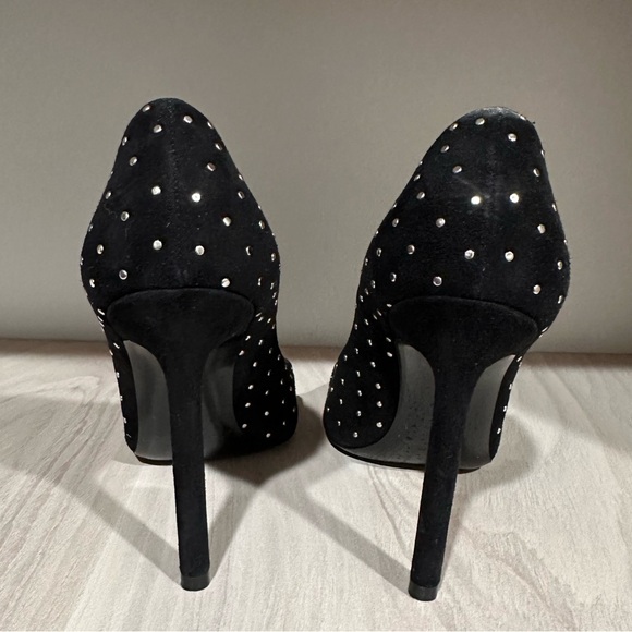 Saint Laurent Anja Studded Heels - Picture 2 of 8